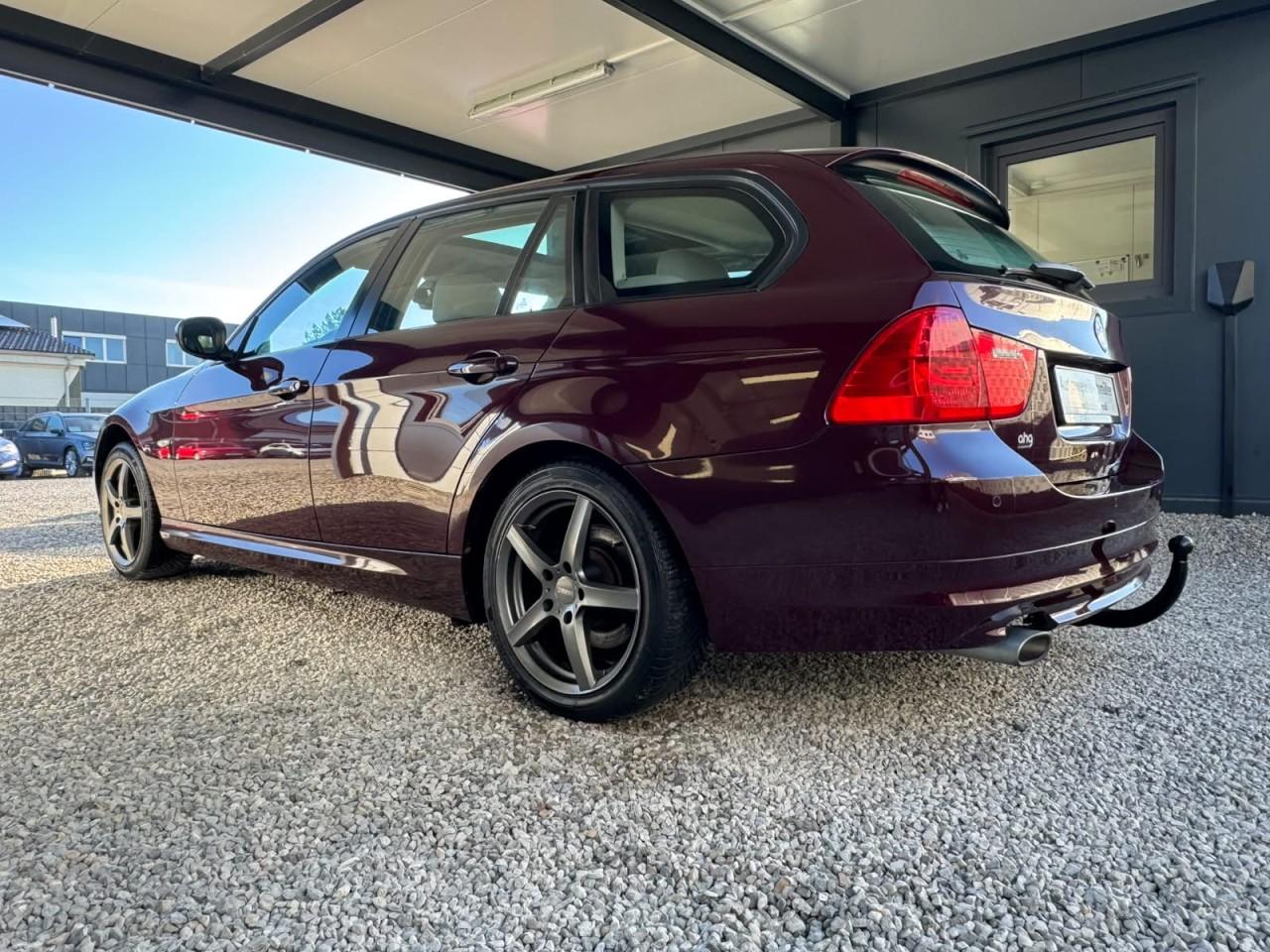 BMW 320 2009 — photo 5