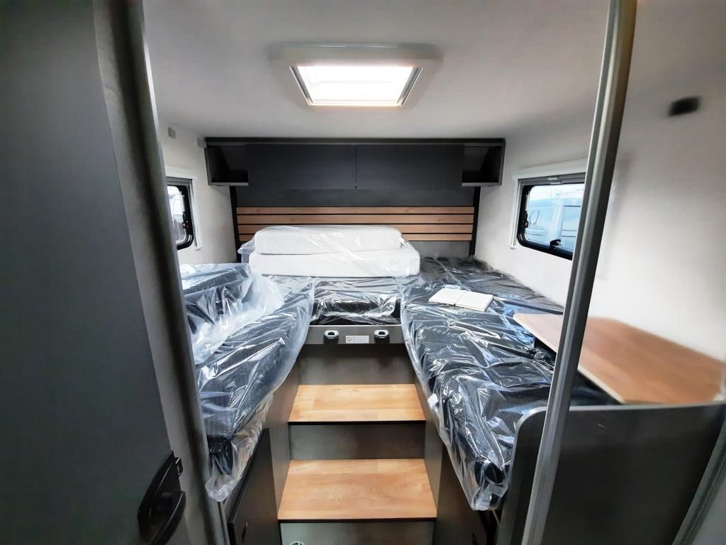 Fahrzeugabbildung Crosscamp EXPDN 7.4 E Verfüg./Sparen Sie 5.178,- €