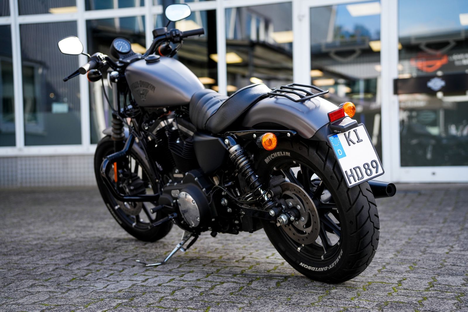 Fahrzeugabbildung Harley-Davidson SPORTSTER XL883N IRON