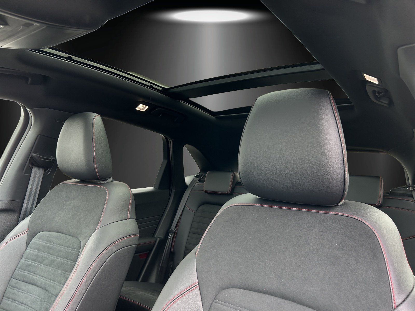 Fahrzeugabbildung Ford Kuga 2.5 PHEV ST-Line X Aut./LED/ACC/KAMERA/PANO