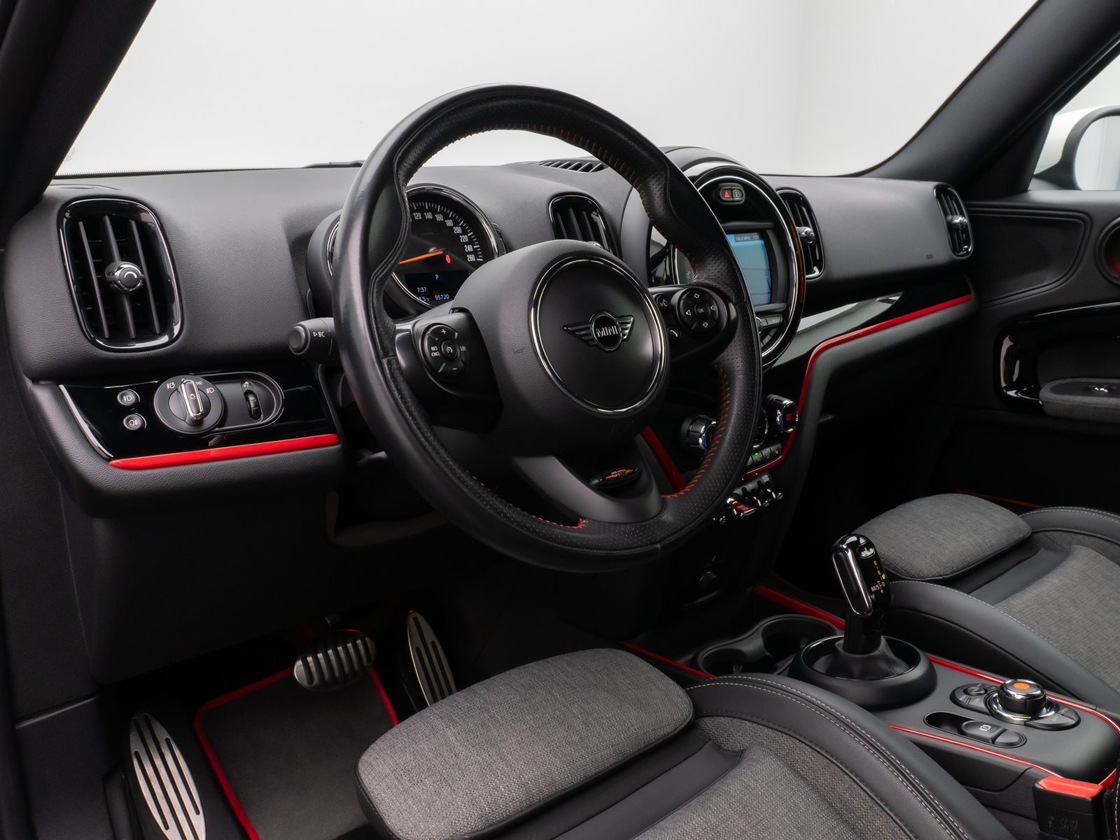 Fahrzeugabbildung MINI Countryman D (Cooper) JC Works All4 AHK Kamera