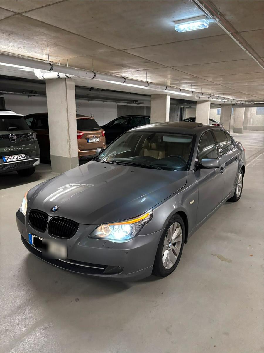 BMW 530
