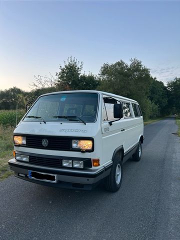 Volkswagen VW T3 Syncro Caravelle