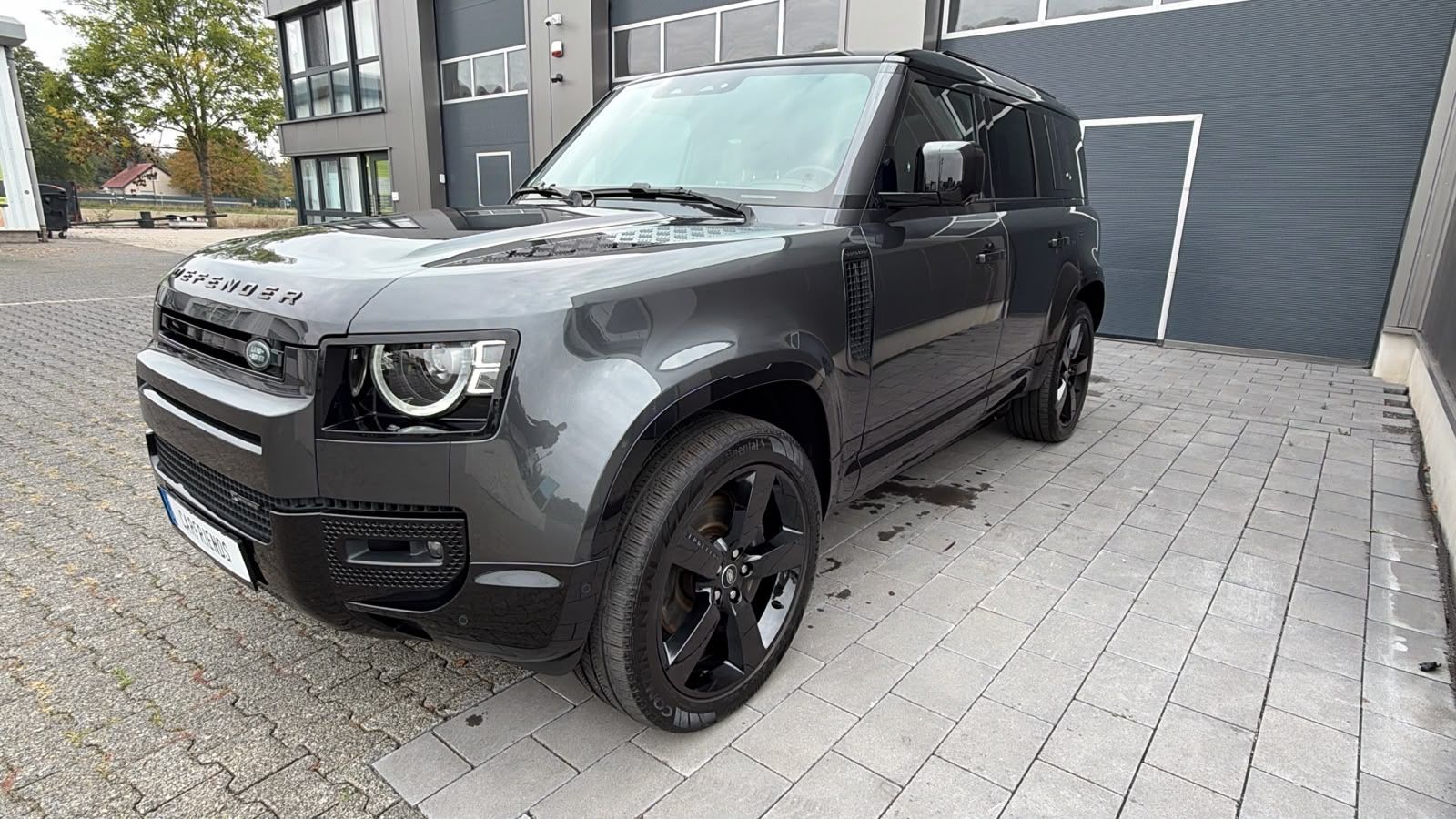 Land Rover Defender 110 X-Dynamic HSE foto 2