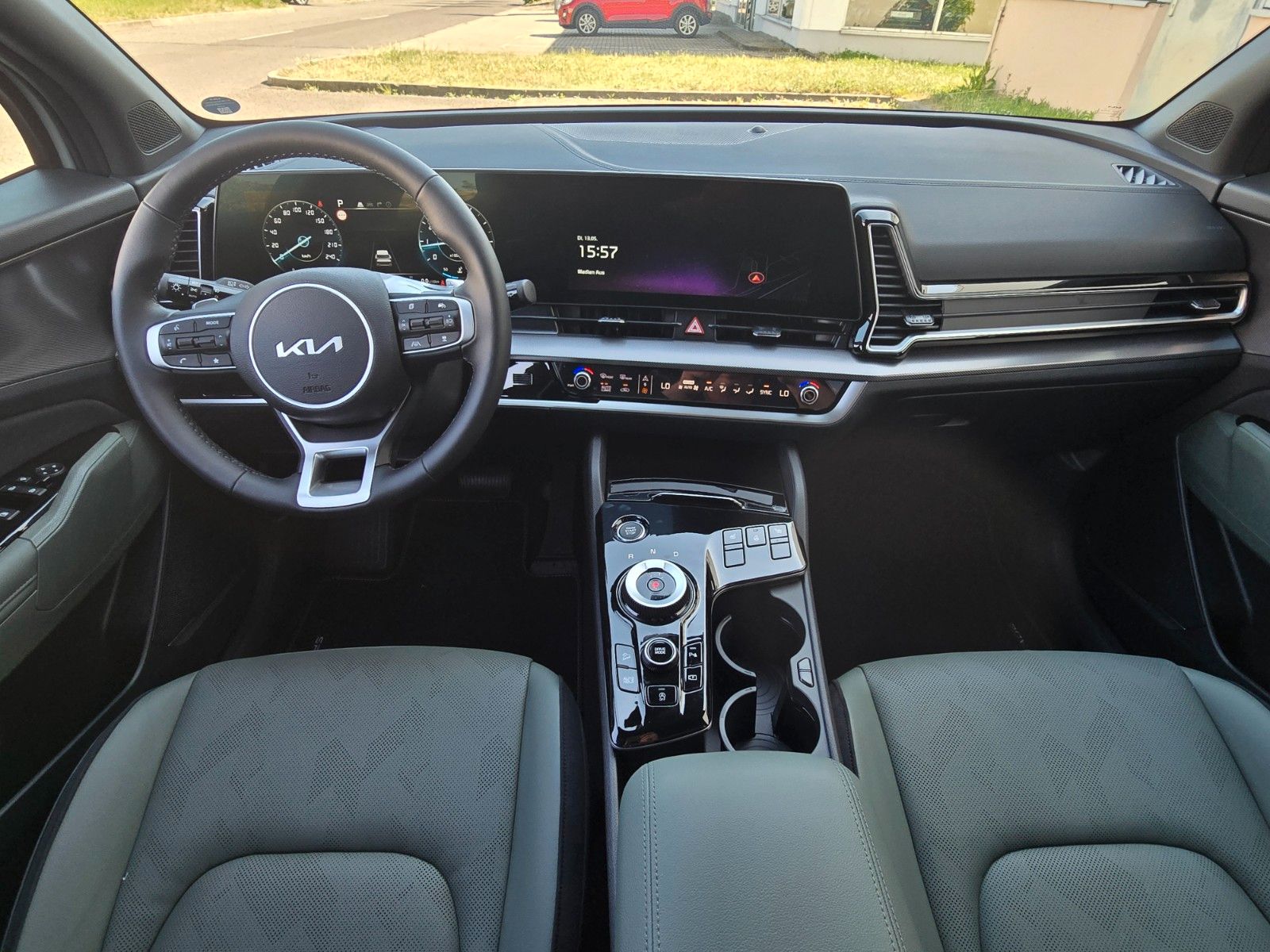 Fahrzeugabbildung Kia SPORTAGE 1.6T 2WD DCT NIGHTLINE ED SD