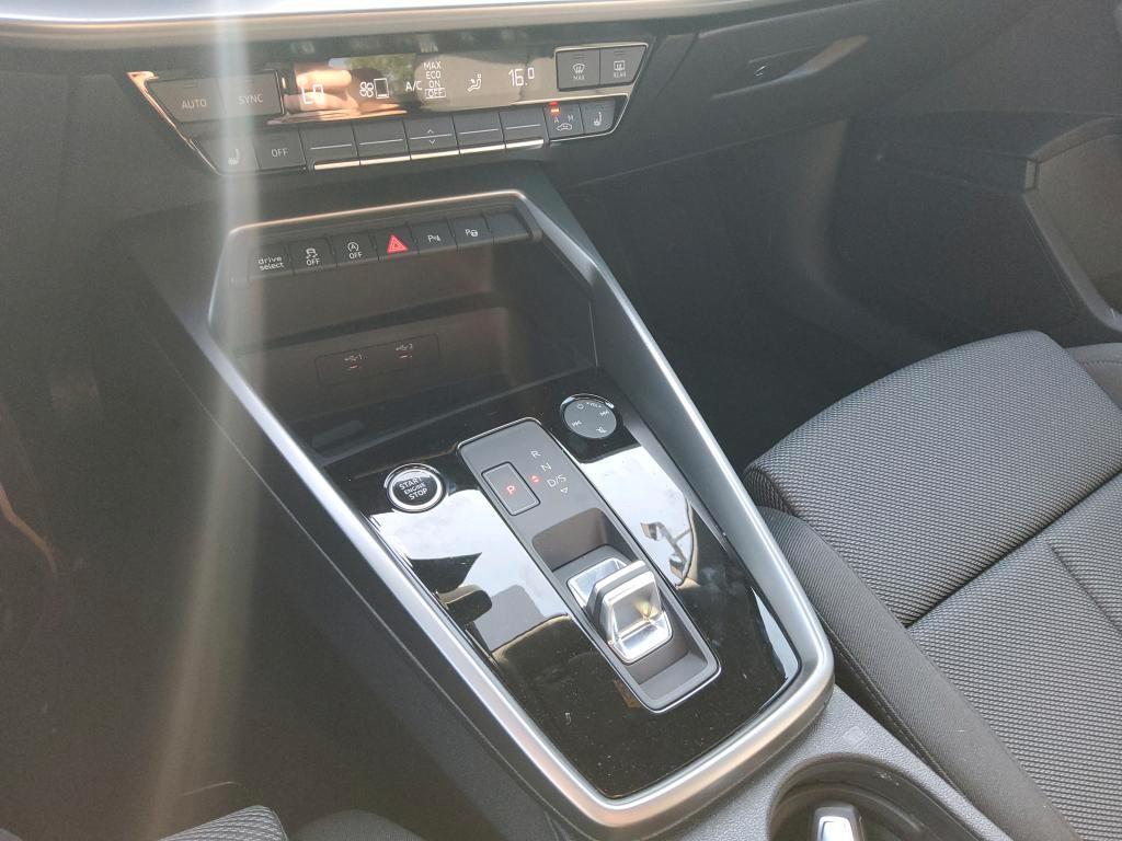 Audi A3 Sportback 30 TFSI advanced*NAVI*LED*AHK*1HAND, миниатюра 7