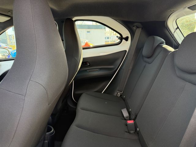 Toyota Aygo X Business Edition