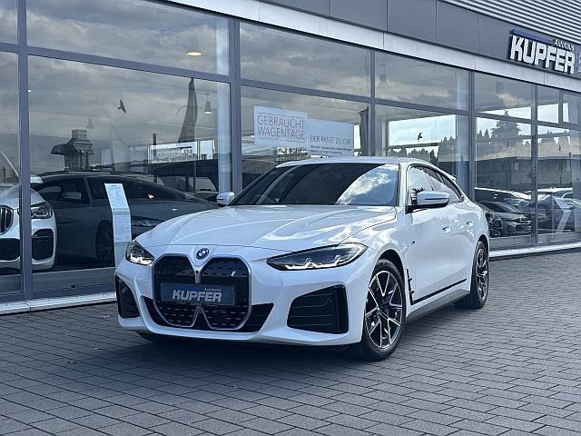 Image of BMW i4