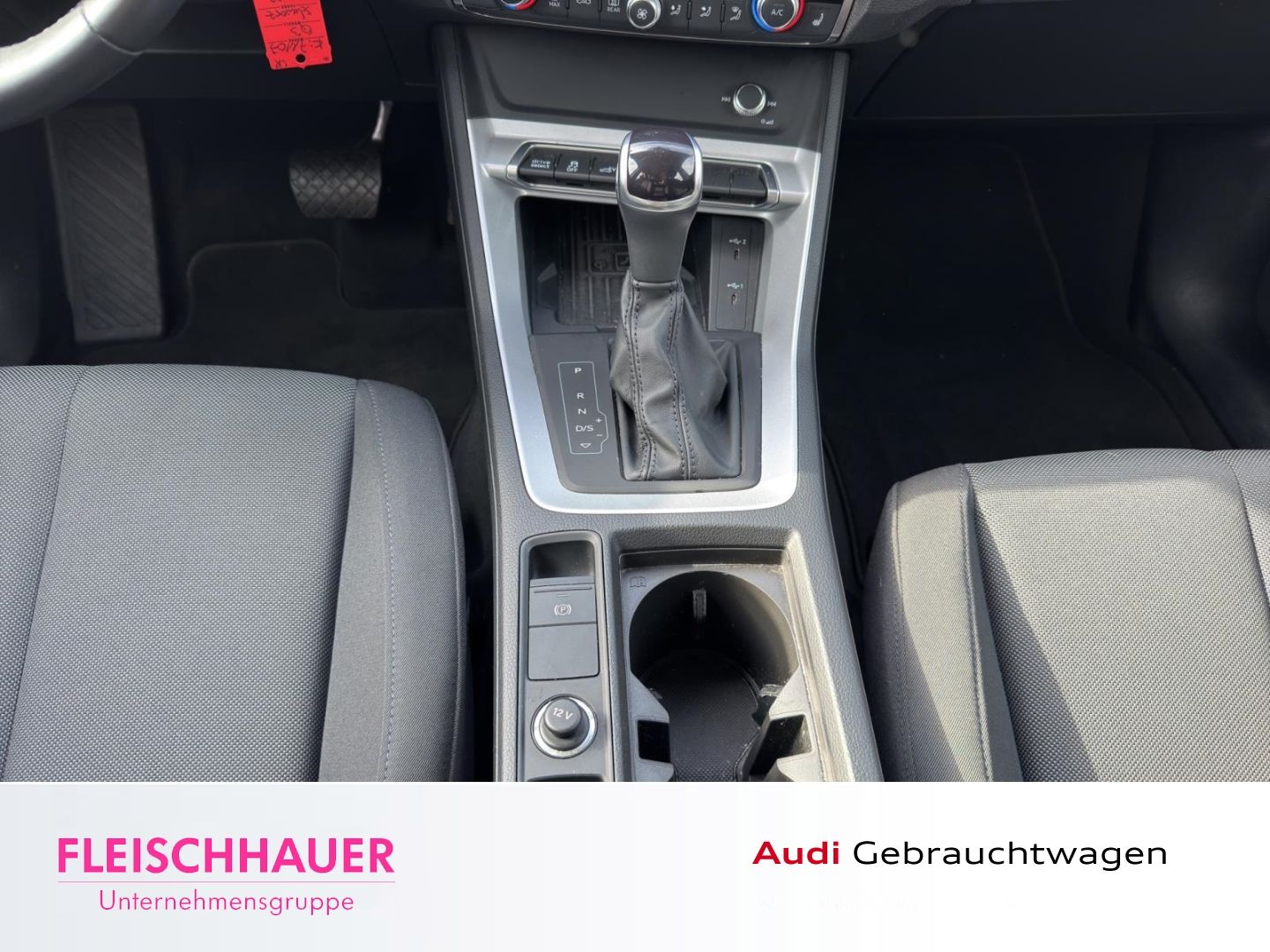 Audi Q3 Sportback 45 TFSI e S line Navi LED AHK Kamer foto 15