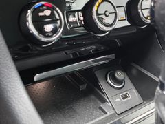 SKODA Superb 1.5 TSI ACT Carplay AHKschwenk. ACC