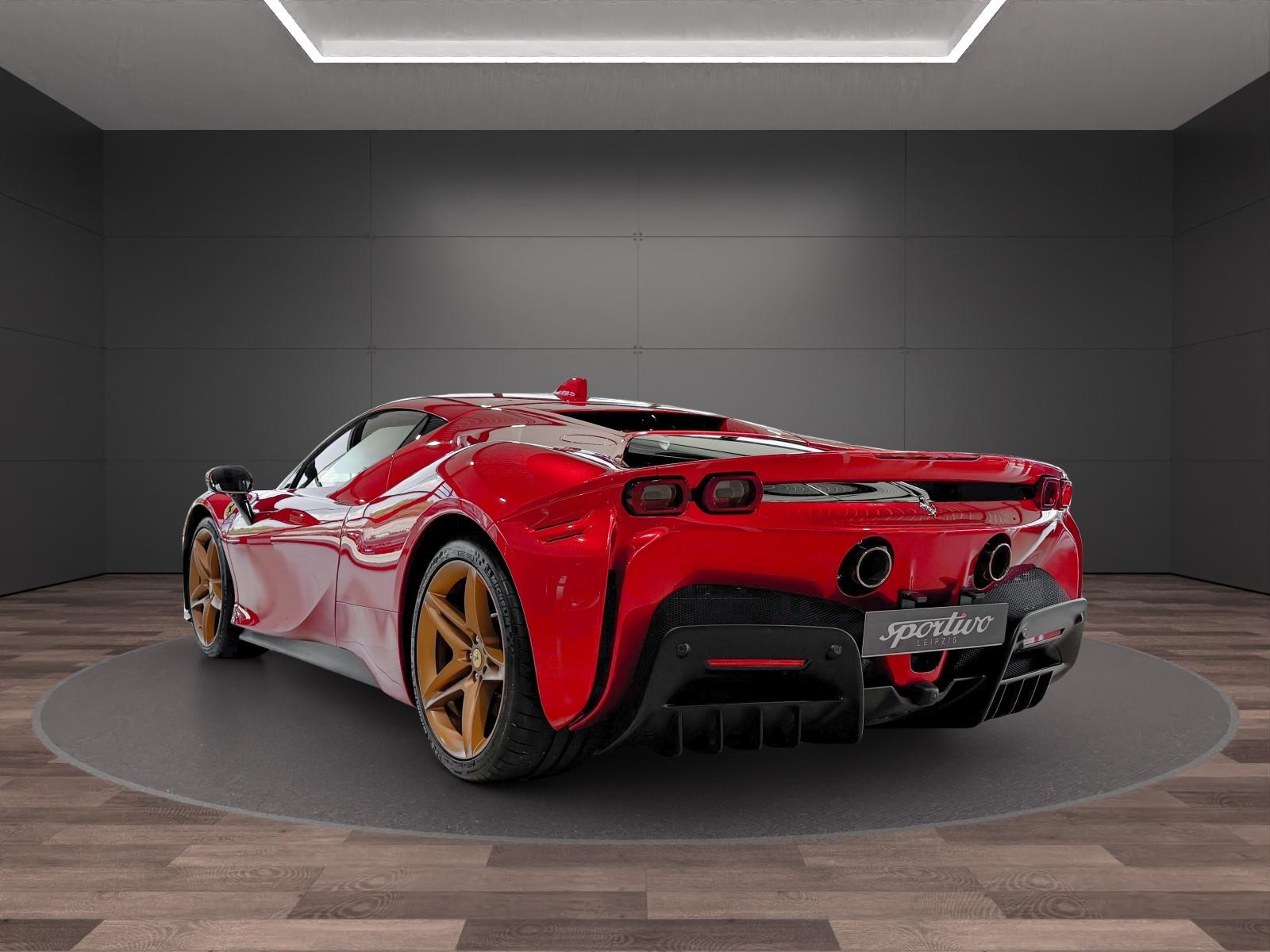 Ferrari SF90 SF90 Stradale