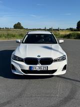 BMW 318i Touring *BMW Premium Selection Garantie* - BMW 318 in Bremen