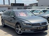 Volkswagen Passat 2.0 HIGHLINE 1.HAND+VIRTUAL+360°+STNDHZG - Volkswagen Passat Variant in Mannheim