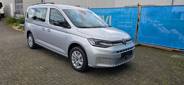 Volkswagen Caddy Maxi Life AMF Heckausschnitt Rollstuhl