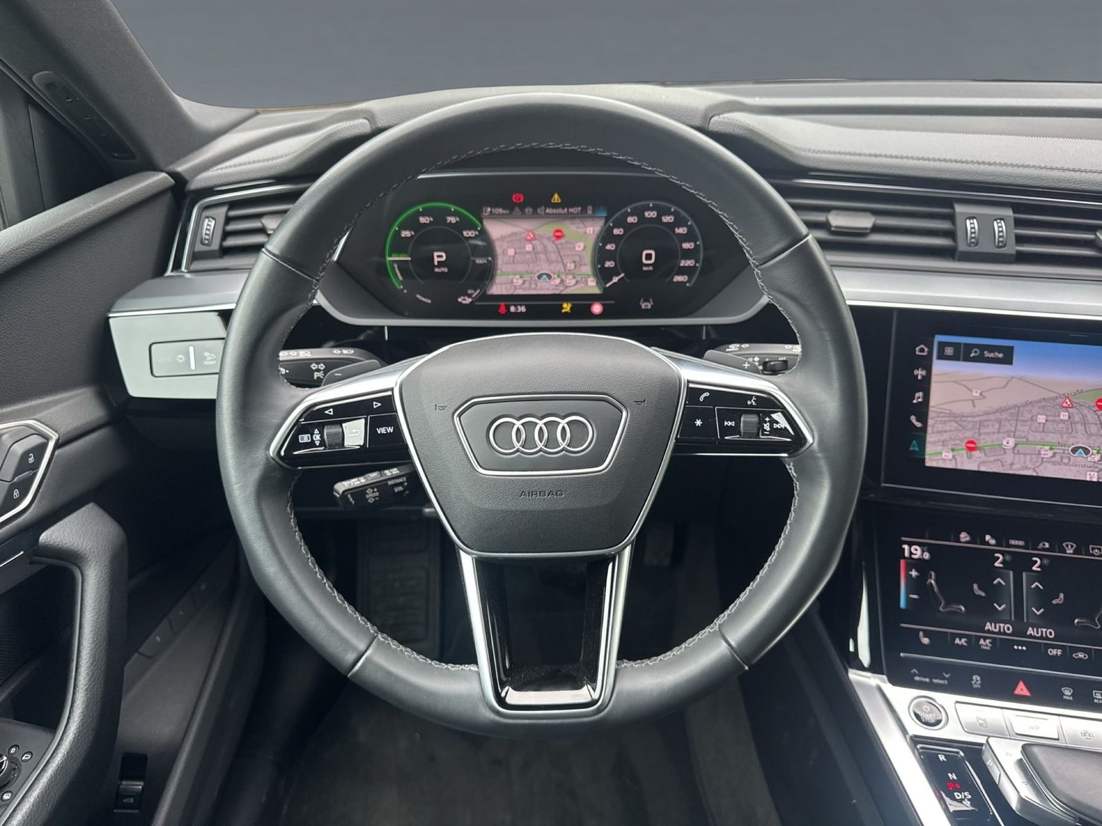 Audi Q8 e-tron - Bild 10