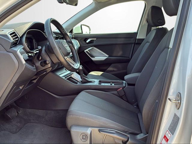 Q3 SUV 45 TFSIe S-TRONIC CAM+NAVI+SHZ+DAB