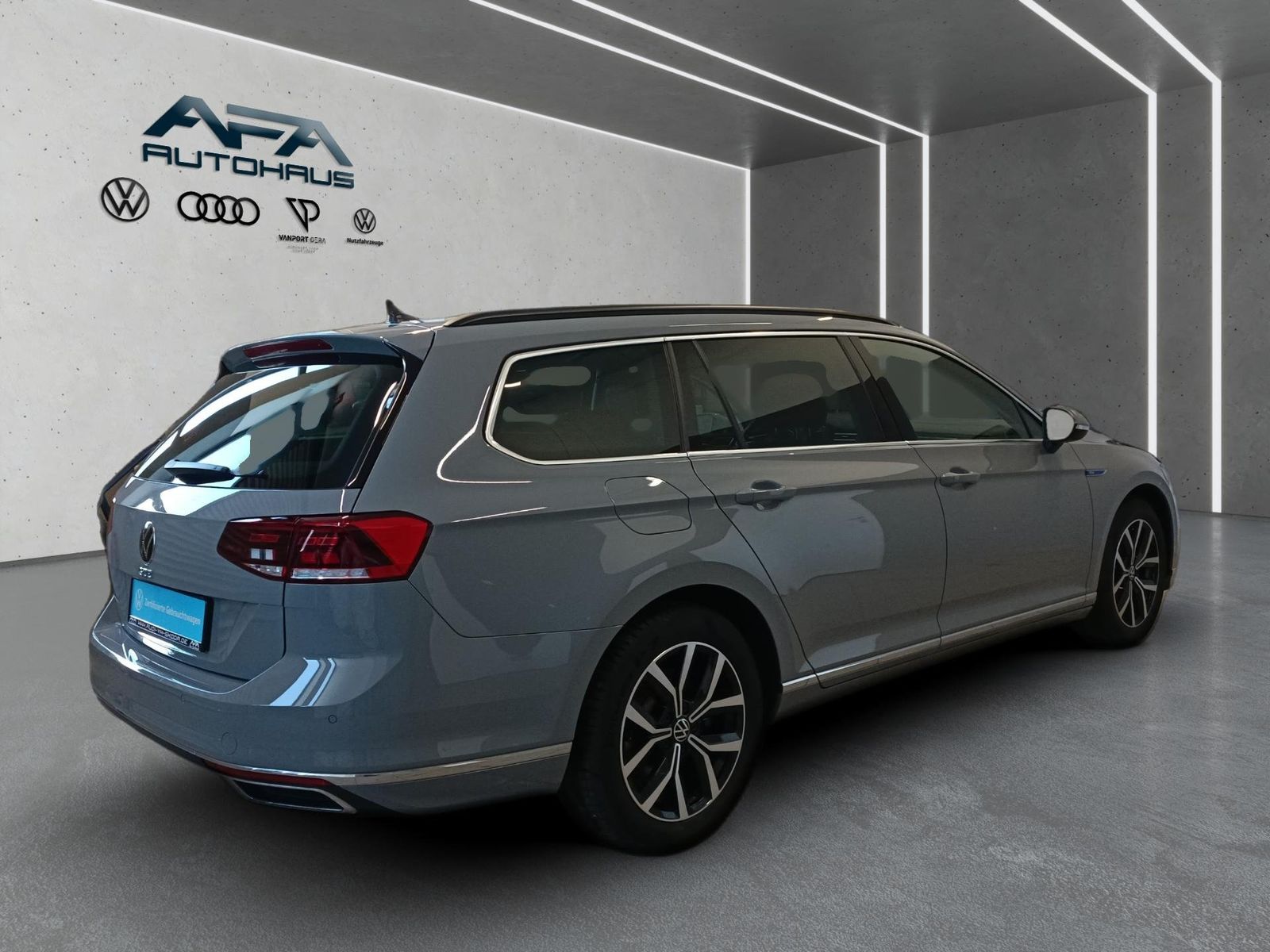 Volkswagen Passat Variant - Bild 4