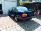 Audi 100 C3 Typ 44 4 Zylinder - Audi 100 mit Benzin-Antrieb: Limousine, Zylinder