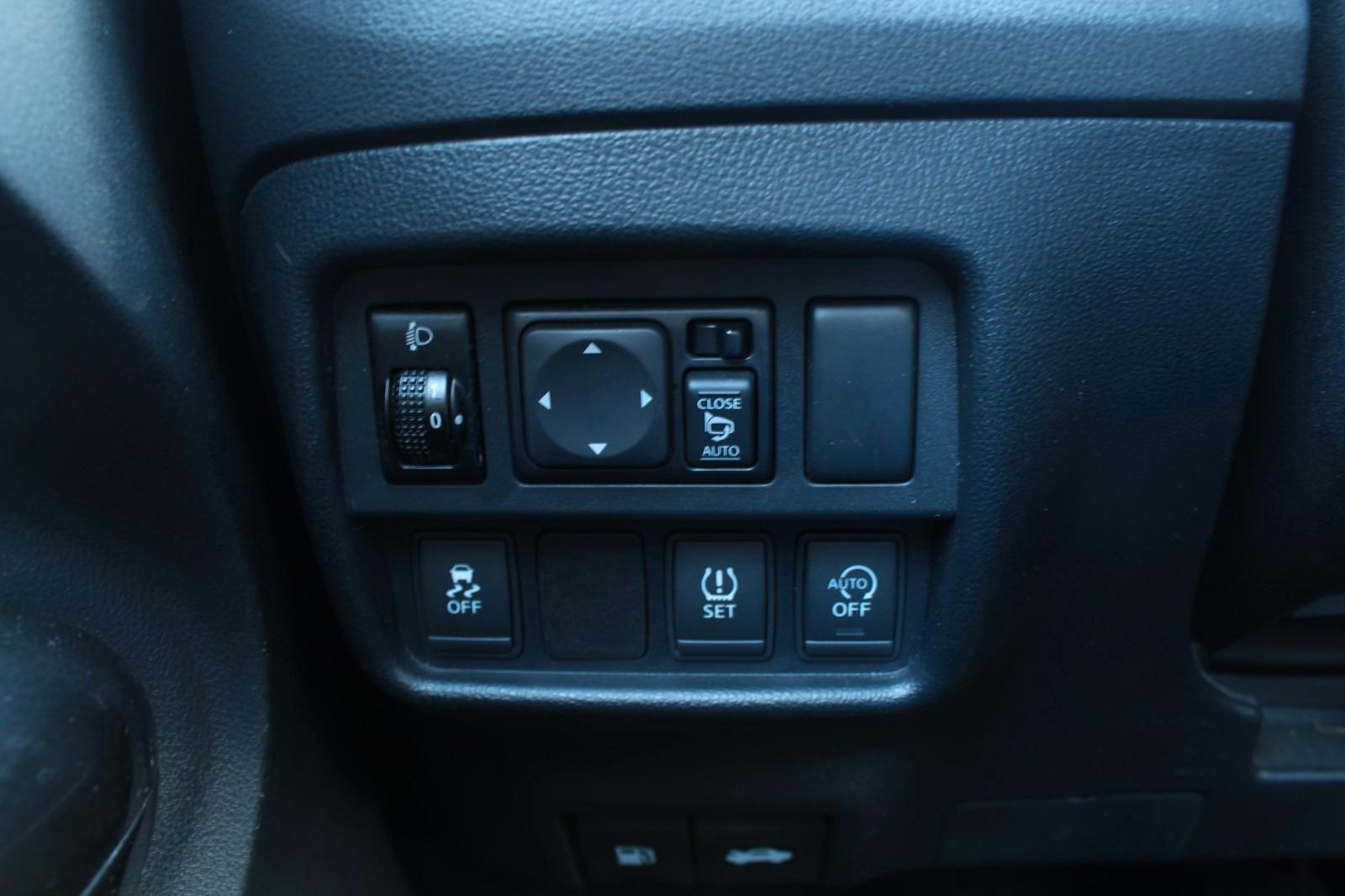 Nissan Juke N-Connecta * Pano * Kamera * Klimaauto *