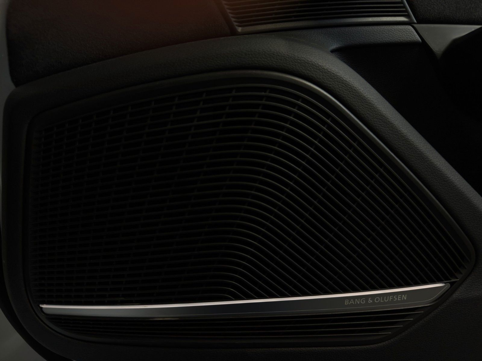 Fahrzeugabbildung Audi RS4 Avant *Pano*280km/h*B&O*HUD*Matrix*Ambiente+