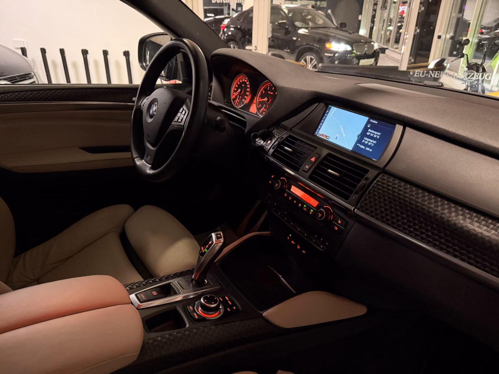BMW X6 xDrive 50i M Sport V8 LEDER MEMORY TRAUM
