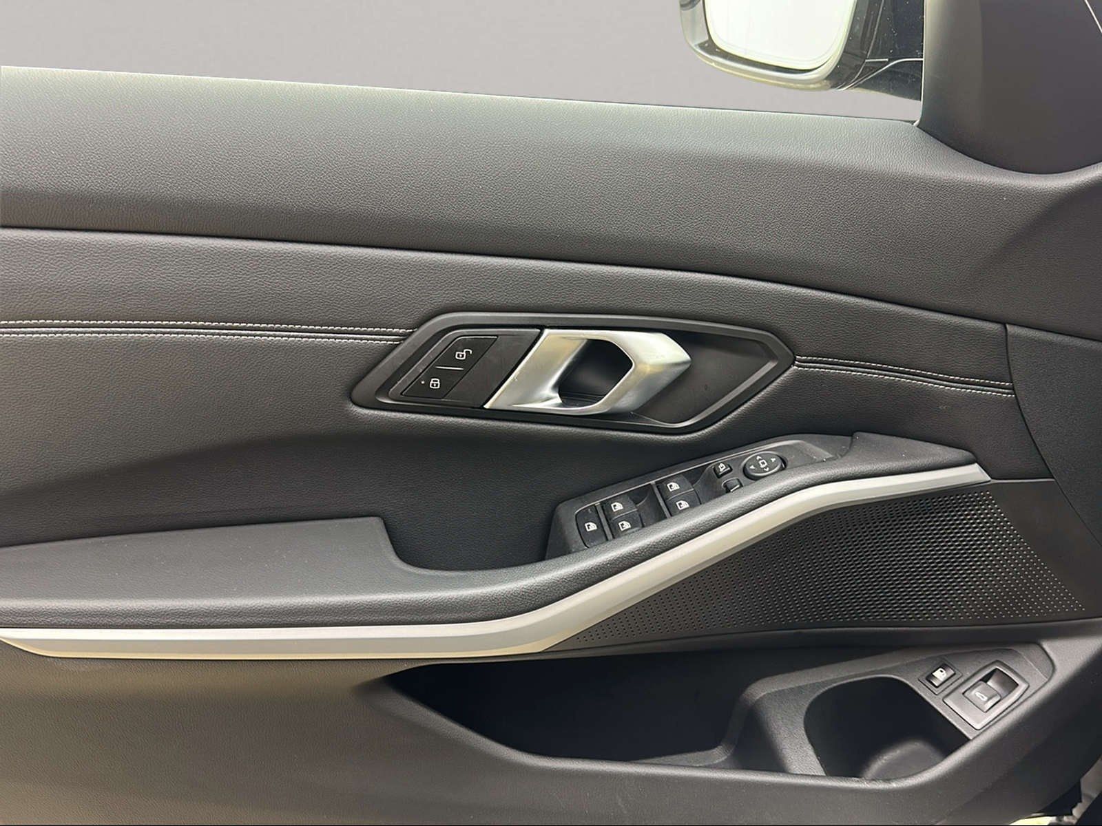 BMW 330e Touring Navi PDC Sportsitze Sitzheizung foto 18