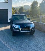 Mitsubishi Pajero - gebrauchte Mitsubishi Pajero aus dem Jahr 2015