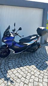 Aprilia SR GT 125 blau HU 03/28 TopCase - APRILIA SR GT 125