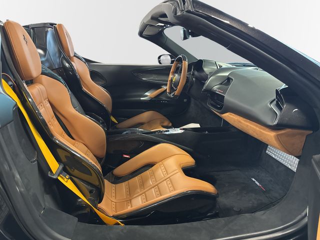 FERRARI Sf90 – Bild 9