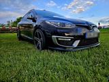 Renault Megane Grandtour GT 165 FAP 2,0dci - Renault Megane: F1