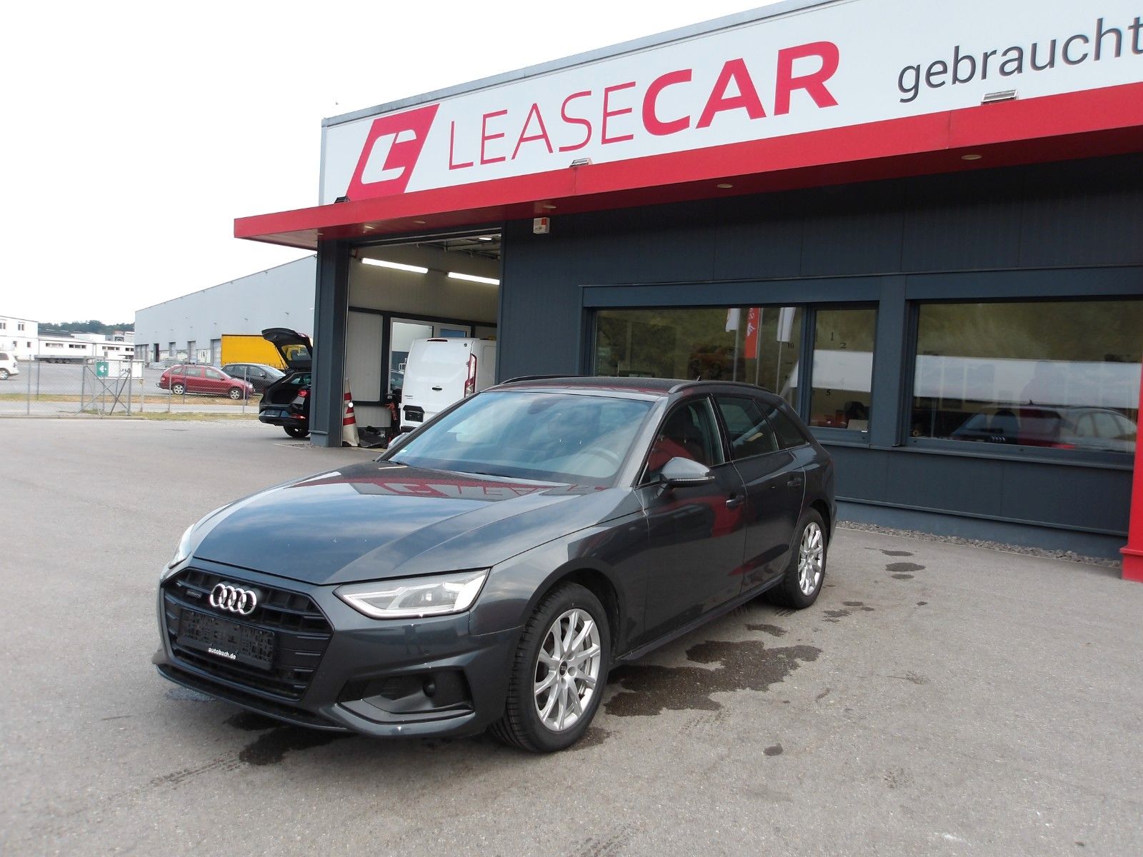 Audi A4 Avant 40 TDI quattro advanced EXP € 16250.-