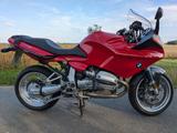 BMW R1100S