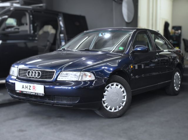 Audi A4 1.8 I " Neuwagen charakter "