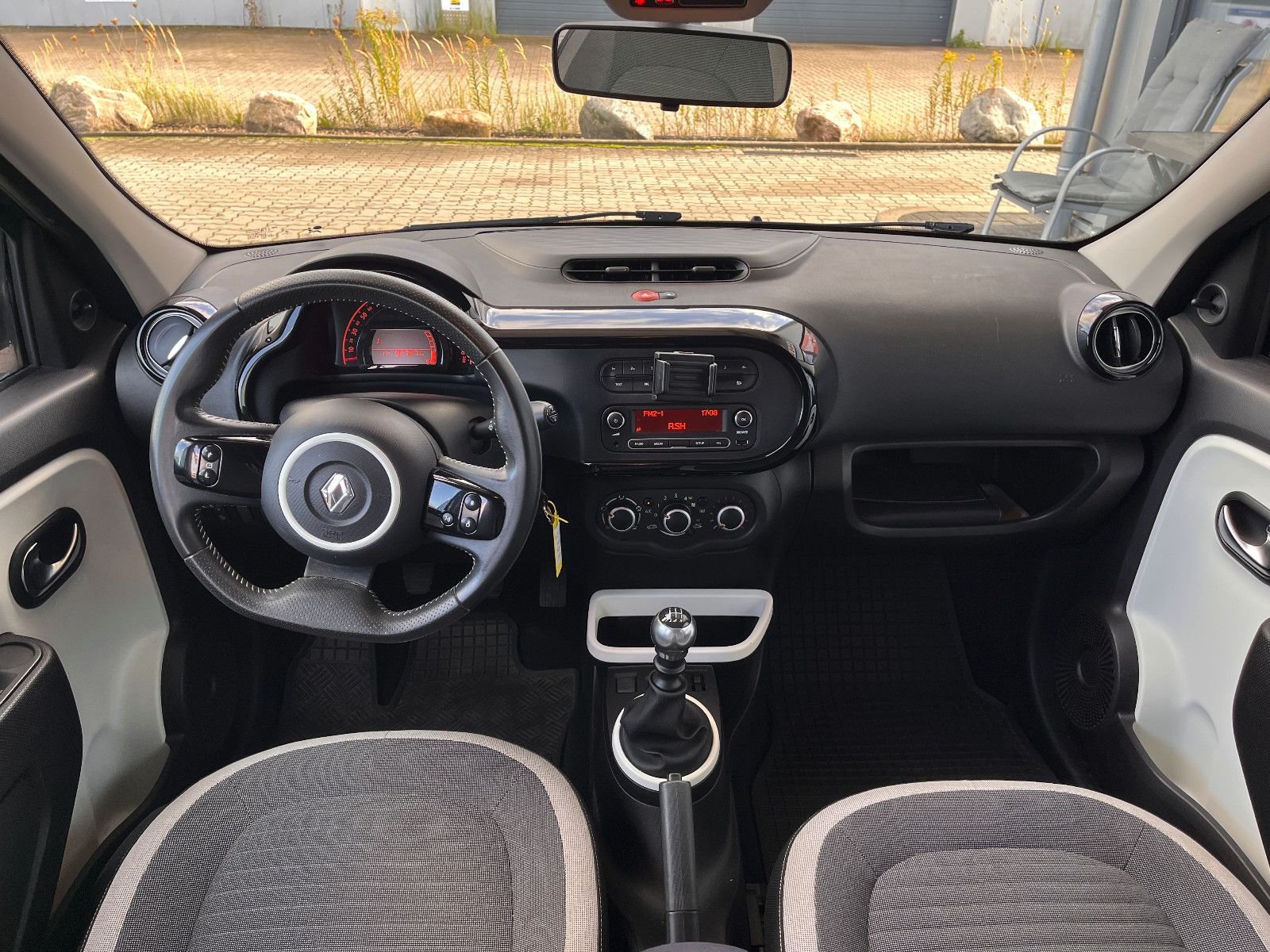 Fahrzeugabbildung Renault Twingo Limited Faltdach