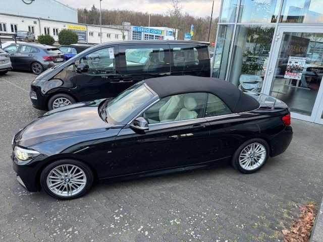 Fahrzeugabbildung BMW 230i Cabrio M Sport LED NAVI ALU