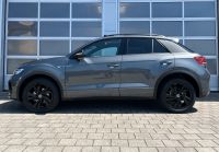 Volkswagen T-Roc 1.5 TSI OPF DSG R-Line NAV KAM BLACK3J GAR bei Autohaus Landmann & Maier OHG
