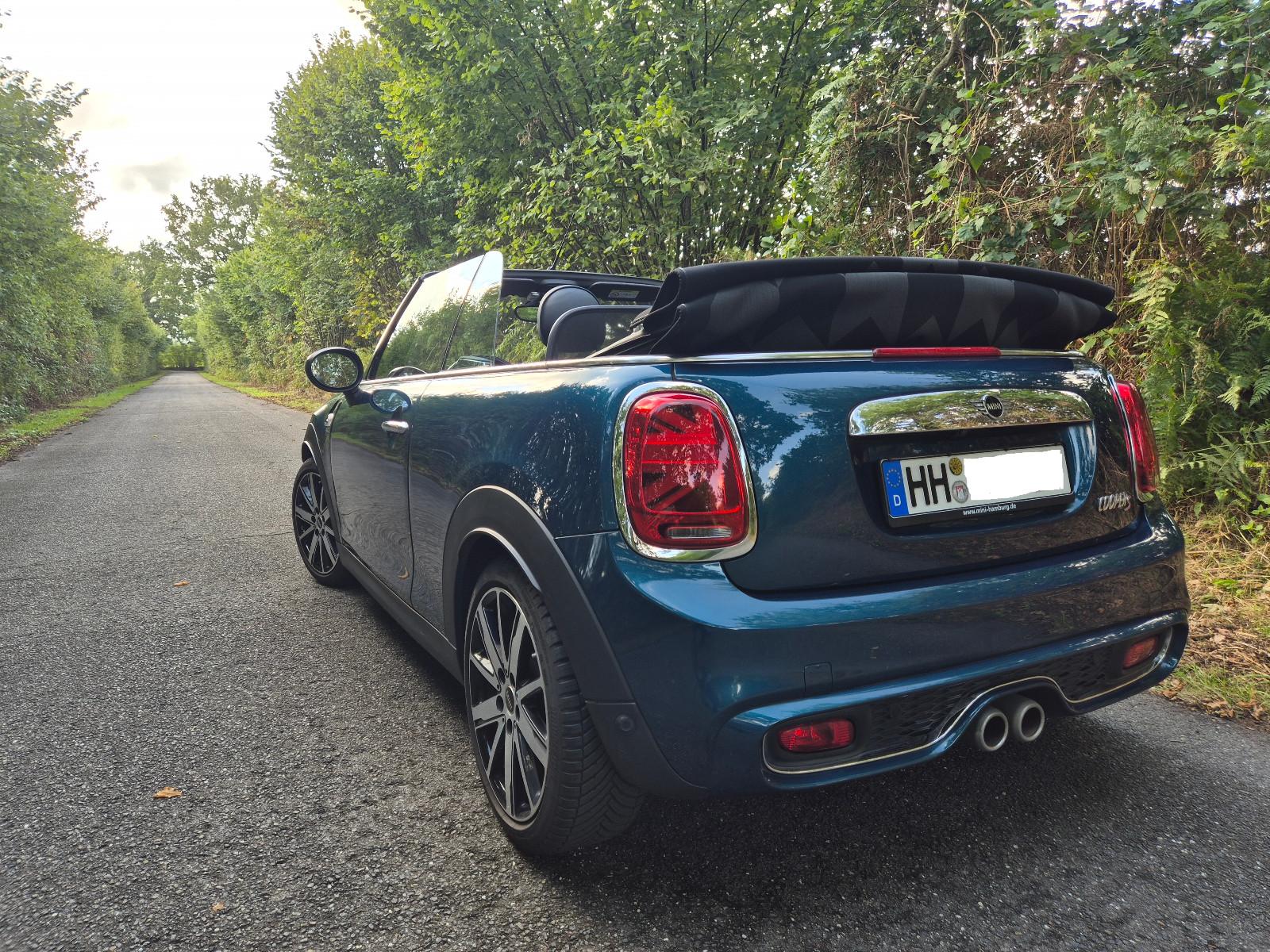 MINI Cooper S Cabrio Cooper S Sidewalk Cabrio Sid...
