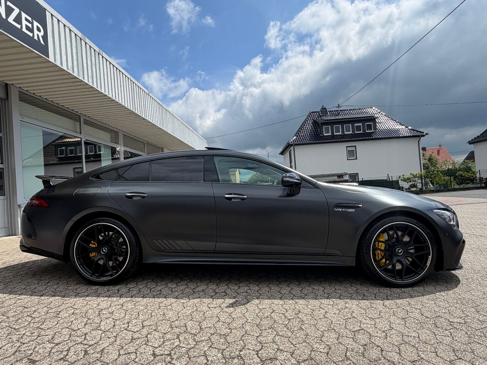Fahrzeugabbildung Mercedes-Benz AMG GT 4 /43 4Matic+/AERO/V-8STYLING/360KAM/