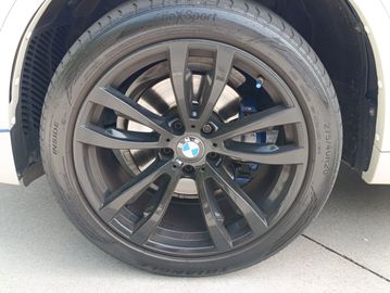BMW X6 - 10