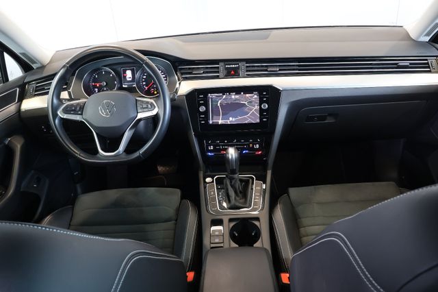 Volkswagen Passat 2.0 TDI Elegance ACC+KAM+MATRIX+AHK