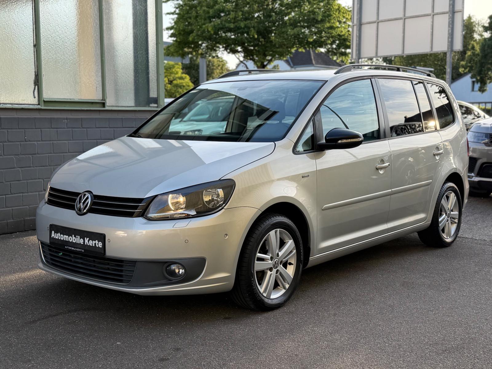 Volkswagen Touran Match BMT AHK PDC Navi Klima SHZ Assist