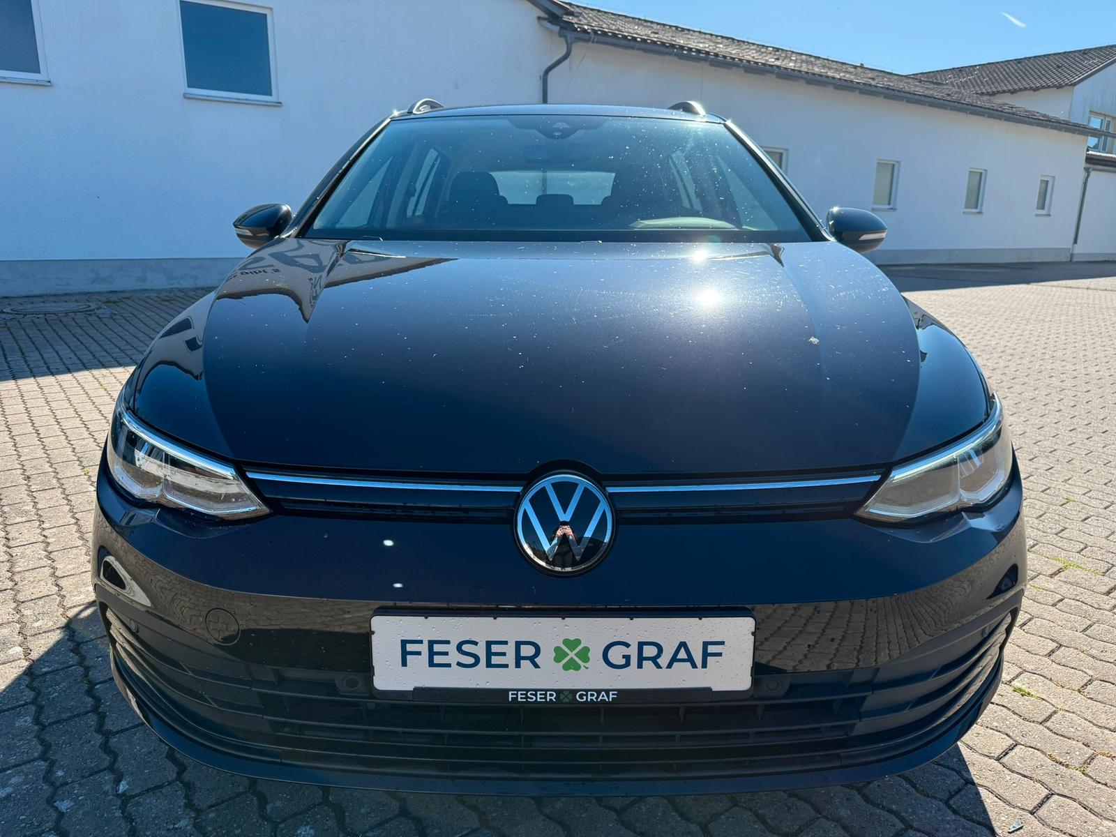 Volkswagen Golf Var. Life 2.0 TDI DSG ACC APP KAM NAVI