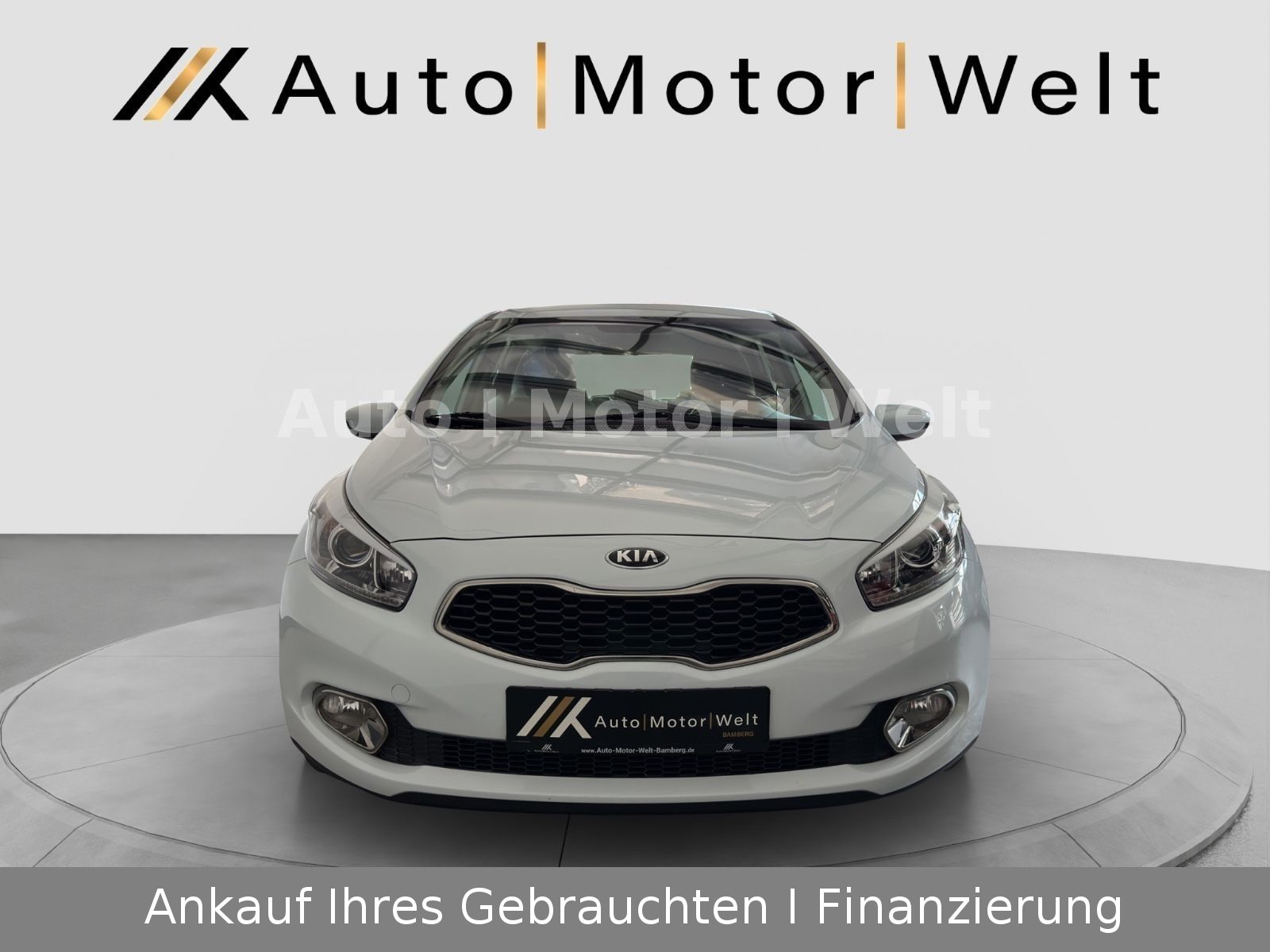 Fahrzeugabbildung Kia Ceed FIFA World Cup Edition ALU/SHZ/LKRDHZ/KLIMA