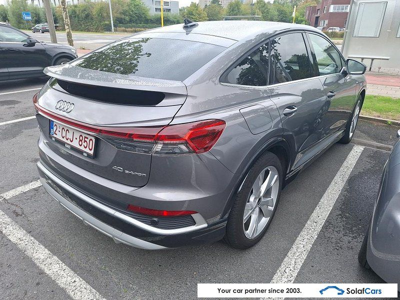 Audi Q4 e-tron Sportback 40 S-line Matrix Virtual Na imagem 3