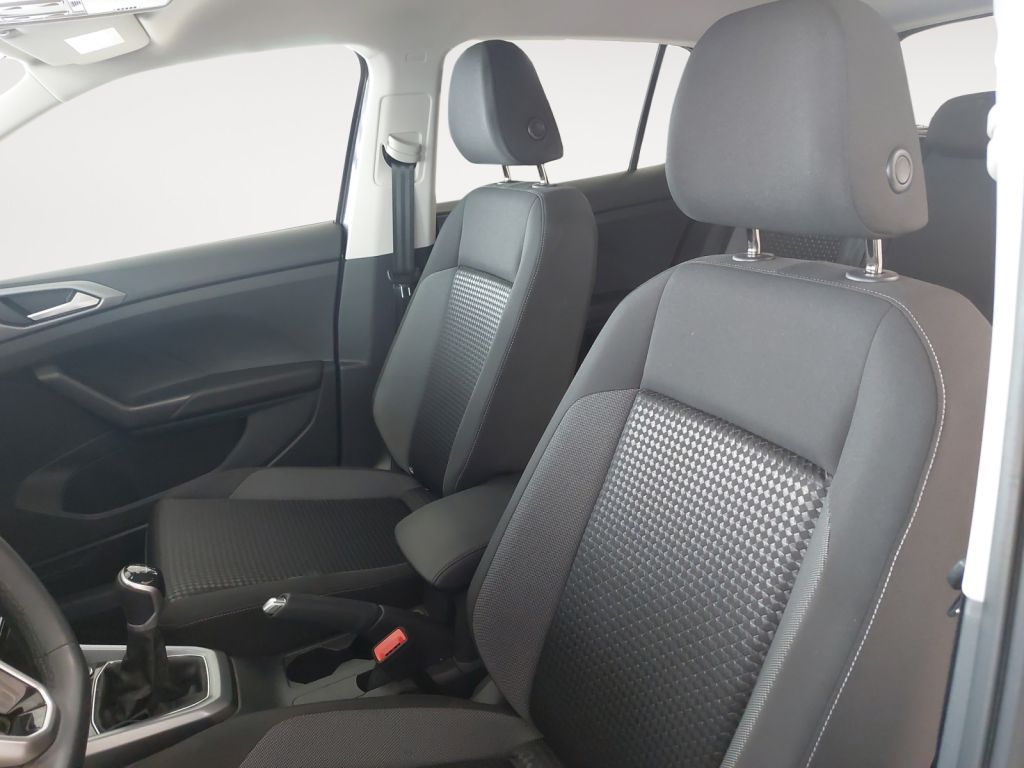 Fahrzeugabbildung Volkswagen T-Cross 1.0 TSI  Activ  Navi ACC AHZV SH