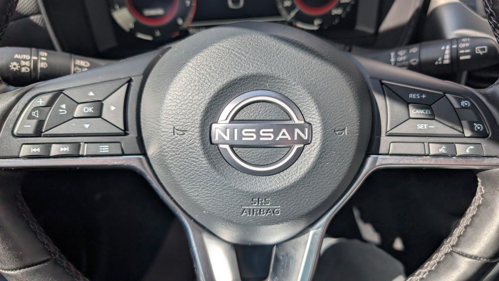 Fahrzeugabbildung Nissan Juke 1.0 Schaltgetriebe - N-Connecta
