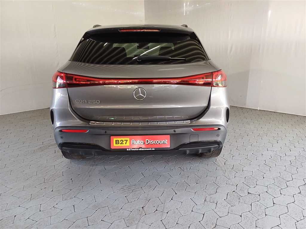 Mercedes-Benz EQA 250 AMG Line LED+NAVI+PDC foto 4