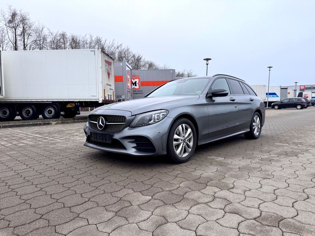 Image of Mercedes-Benz C 300