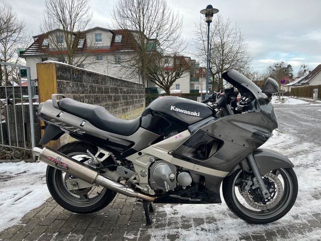 Kawasaki ZZR 600 1 Jahr Gewährleistung