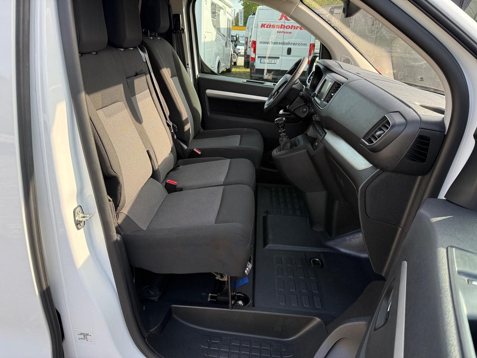 Fahrzeugabbildung Fiat Scudo SX L1 Kastenwagen 120 MT6